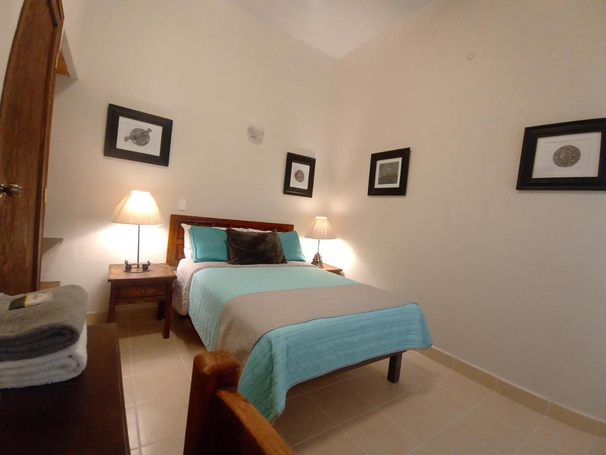 Hotel Dona Chela En Calvillo Екстериор снимка