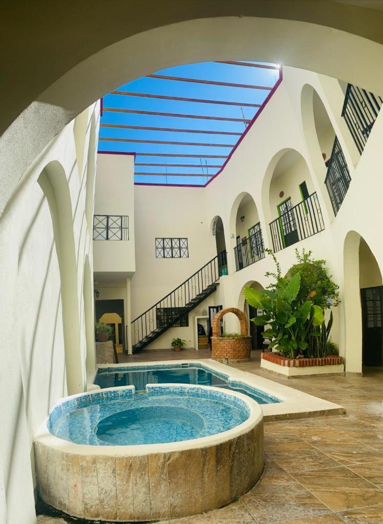 Hotel Dona Chela En Calvillo Екстериор снимка
